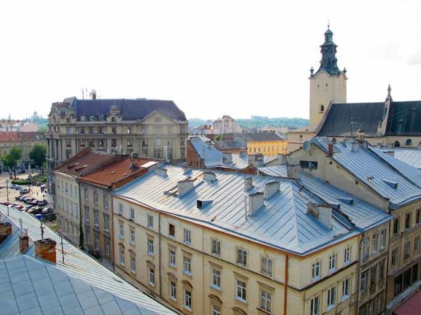 Апартаменти В Центрі На Галицький Для Чотирьох Liov Exterior foto